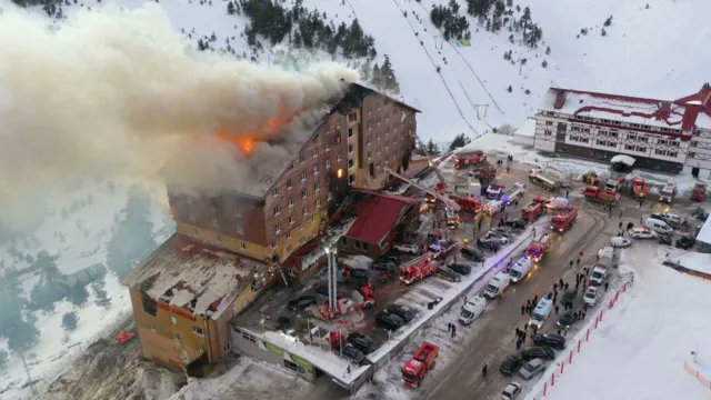 Inkongi yibasiye iyi hoteli yahitanye abasaga 70