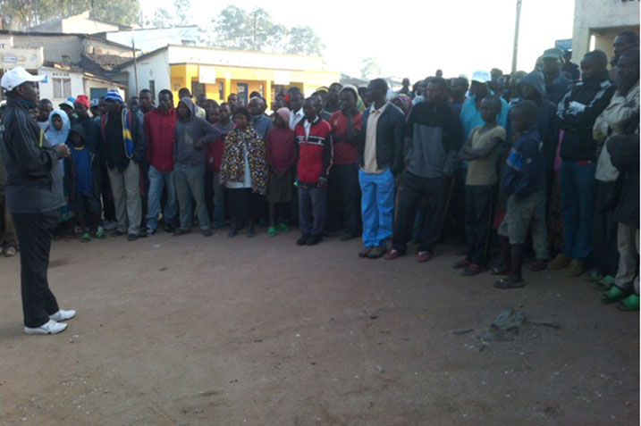 Umuyobozi w'Akarere ka Huye yasabye abaturage kugira ubwishingizi bw'ibintu byabo.