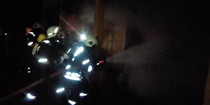 Polisi ni yo yitabajwe mu kuzimya iyo nkongi