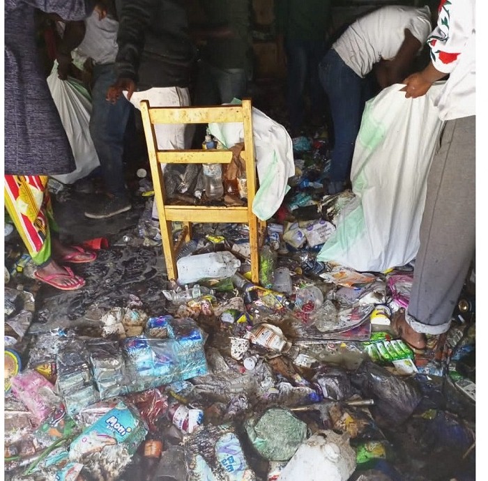 Imiryango y'ubucuruzi 12 ni yo yibasiwe bikomeye n'inkongi y'umuriro