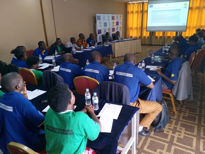 Amakoperative y'ubuhinzi agiye gukora ubushakashatsi buzayafasha gukemura ibibazo bibangamira umusaruro