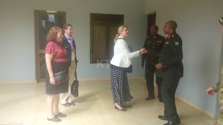 Intumwa za Leta zunze Ubumwe za Amerika zishimiye uburyo u Rwanda rutera inkunga mu bijyanye no kubungabunga amahoro ku isi.
