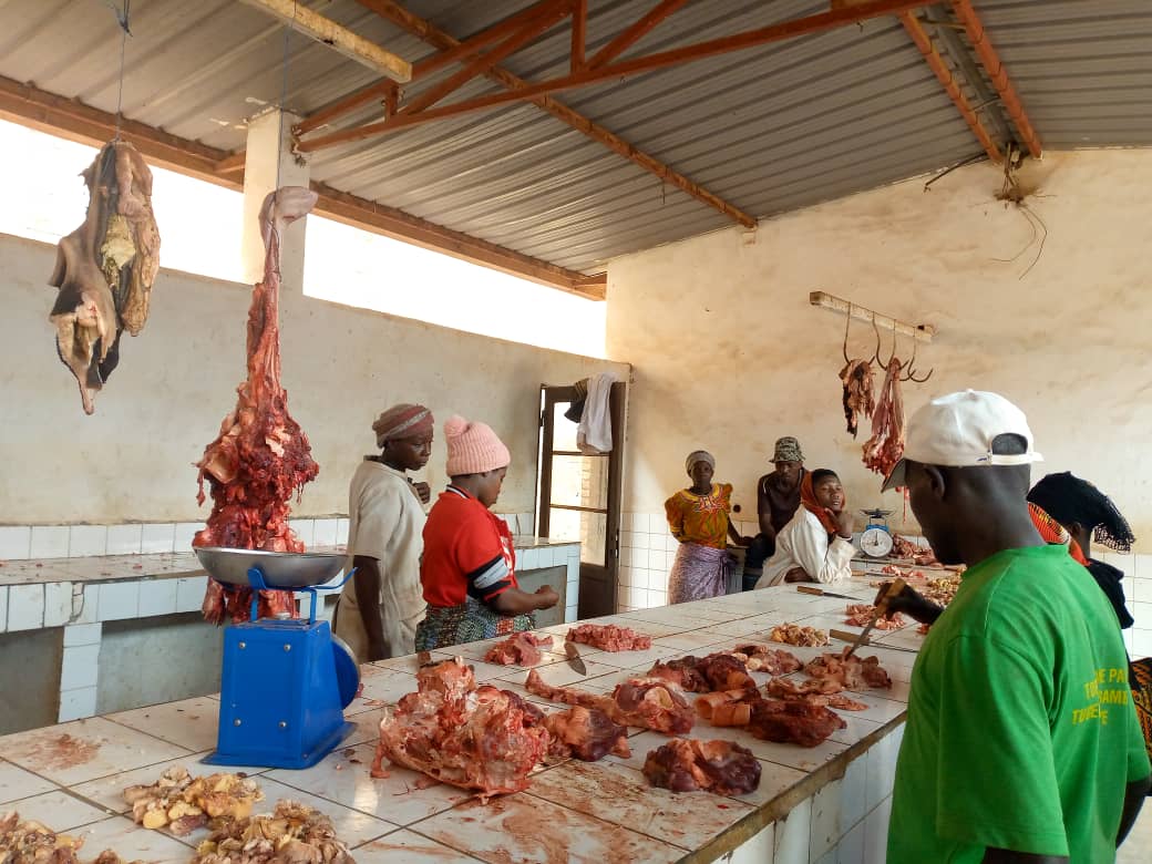 Hari impungenge ko inyama zicuruzwa zose zitabagirwa mu ibagiro ryabugenewe