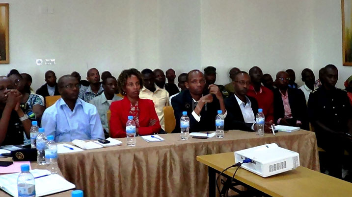 Inzego z'ubuyobozi zisabwa kubanza gusobanukirwa neza gahunda ya "Ndi Umunyarwanda" mbere yo kuyigisha kugira ngo ibashe gukiza ibikomere.