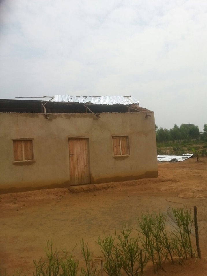 Amazu yasenyutse mu buryo butandukanye. Hari bamwe basabwa gushaka isakaro bundi bushya.