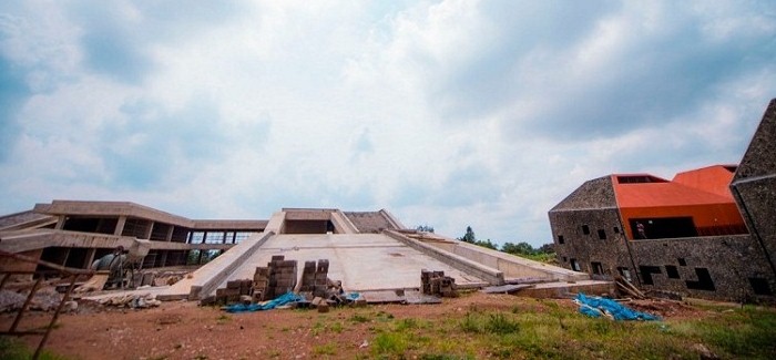 Ishuri ry'ubucukuzi bw'amabuye y'agaciro