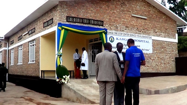 Isange one stop center y'Ibitaro bya Kabgayi izafasha abahuraga n'ibibazo by'ihohoterwa mu buvuzi bwabo n'ubujyanama.