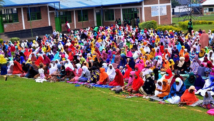 Mu isengesho ryo kwizihiza umunsi w'Ilayidi abayoboke b'Idini ya Islam bo mu Karere ka Musanze bari babukereye