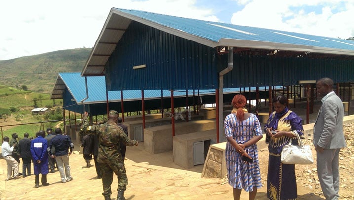 Isoko rya kijyambere abaturage ba Gishambashayo bubakiwe n'Ingabo z'u Rwanda.