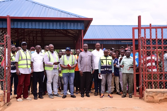 Abaturage bishimiye kubakirwa isoko aho bazajya bacururiza umusaruro wabo