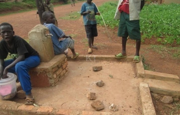 Usanga nta kimenyetso kigaragaza ko amazi ahaheruka.