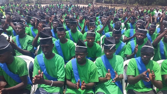 Leta itanga amafaranga menshi mu kugorora abasaritswe n