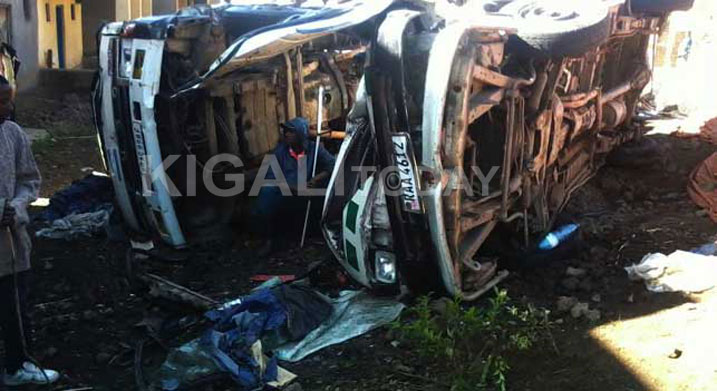 Iyi mpanuka yabereye mu muhanda Musanze-Cyanika ahitwa Kurukiko mu mpera za 2013 ihitana umuntu umwe 11 barakomereka.