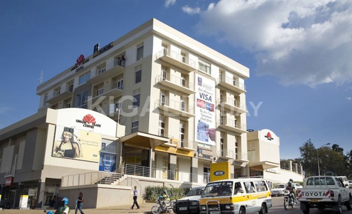 Iyi nzu izwi mu Mujyi wa Kigali yasizwe na Rujugiro ikaba icungwa na Leta. 