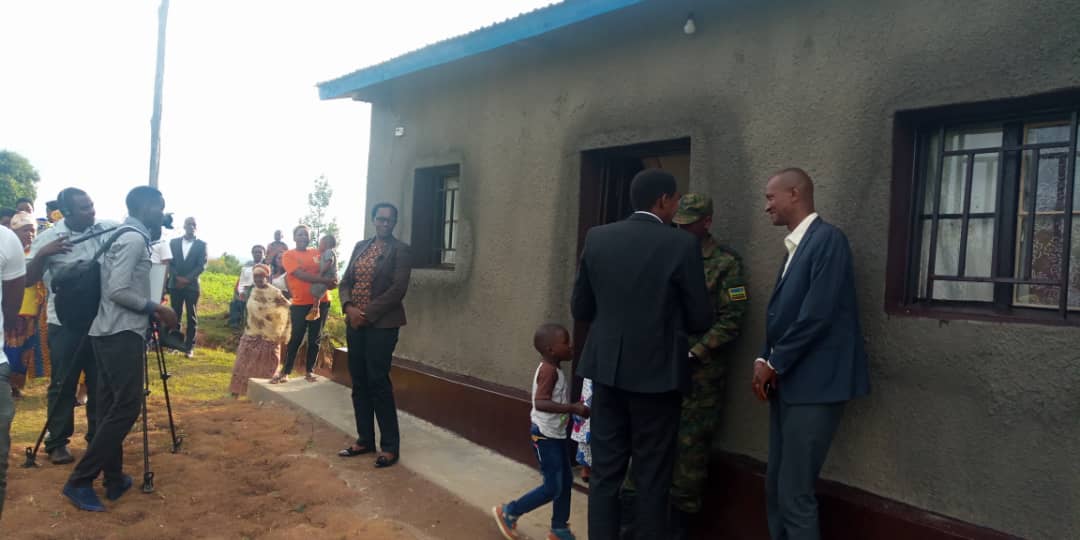 Iyi ni yo nzu Mukarutesi Clotilde yasaniwe