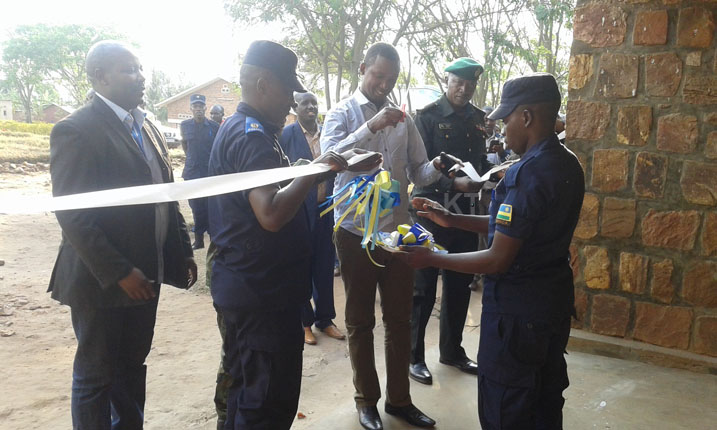 Iyo Poste ya Polisi ya Kigarama yafunguwe ku mugaragaro 