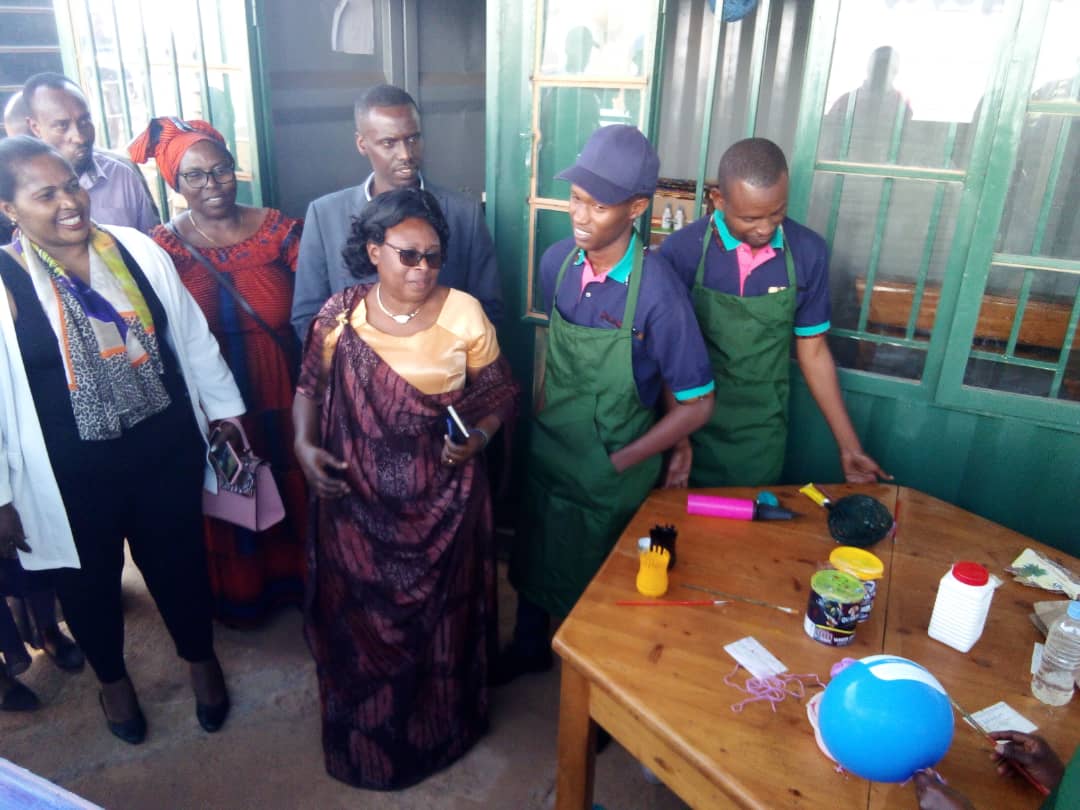 Beretswe ko abantu bafite ubumuga bwo mu mutwe iyo bitaweho na bo bashobora guteza imbere imitekerereze yabo bakagira n
