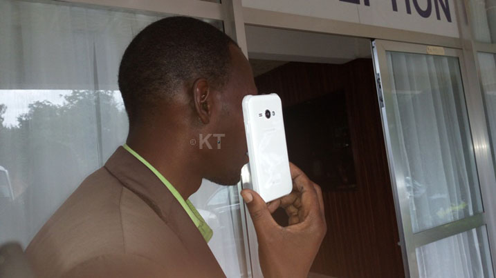 Izi smart phone ngo zizatuma barushaho kwihutisha akazi