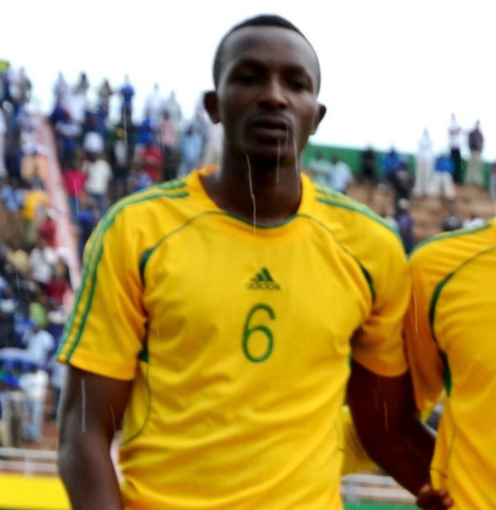 James Tubane yatwaranye na As Kigali igikombe cy