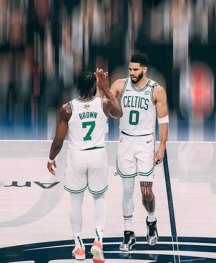 Jason Tatum ndetse na Jayden Brown bari bafite ubushobozi bwo gutsinda amanota ari hejuru ya 50 mu mikino ya kamarampaka