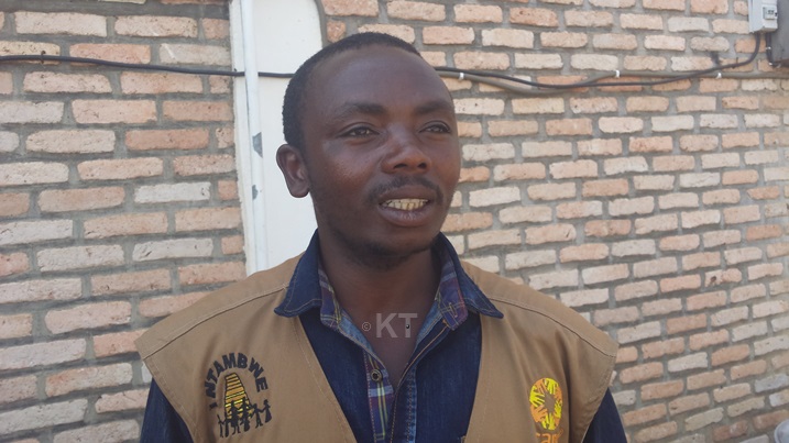 Jean Bosco Rukundo avuga ko abagabo bahohoteraga abagore babaziza amatsinda.