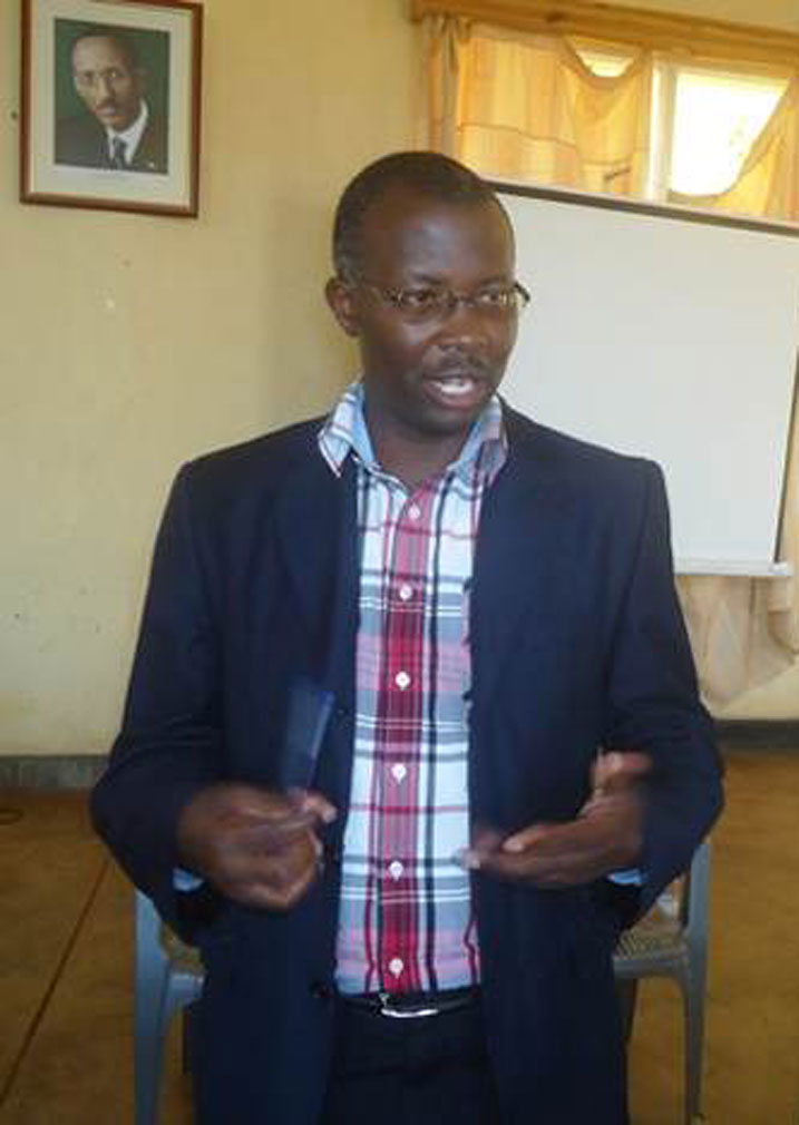 Habyarimana Jovith avuga ko habayeho amakosa mu kwandika igiciro aya amakamyo yakodeshwagaho. 