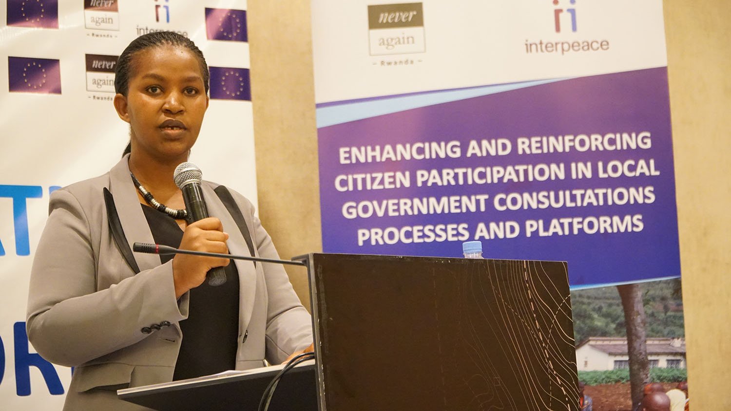 Judith Kazaire,asanga uyu mushinga uzongera umubare w'abaturage batinyuka kugaragaza uruhare rwabo mu miyoborere