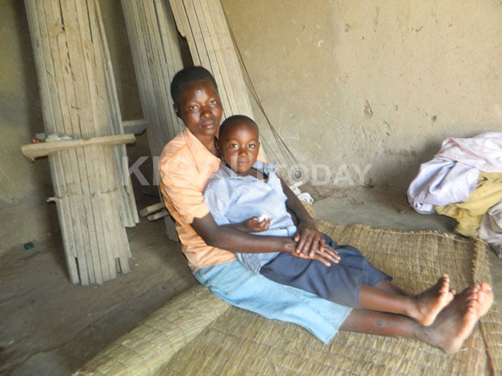 Kabarame yibaza impamvu adafashwa nk'uwarokotse Jenoside kandi yaratoraguwe mu mirambo y'abayizize.