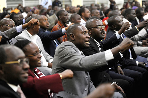 Abanyamusanze ngo ntibazasigara inyuma mu rugamba rw'iterambere.