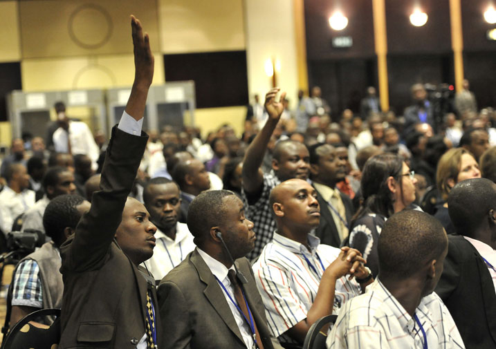 Urubyiruko rwitabiriye ihuriro Pan-African Youth Forum rwagaragaje inyota yo kubaza no gutanga ibitekerezo.