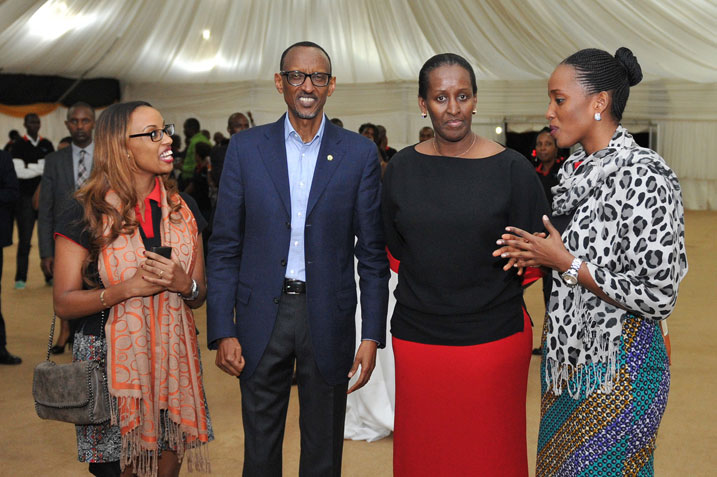 Umukuru w'igihugu yasanze inama iyobowe na Madame Jeannette Kagame.