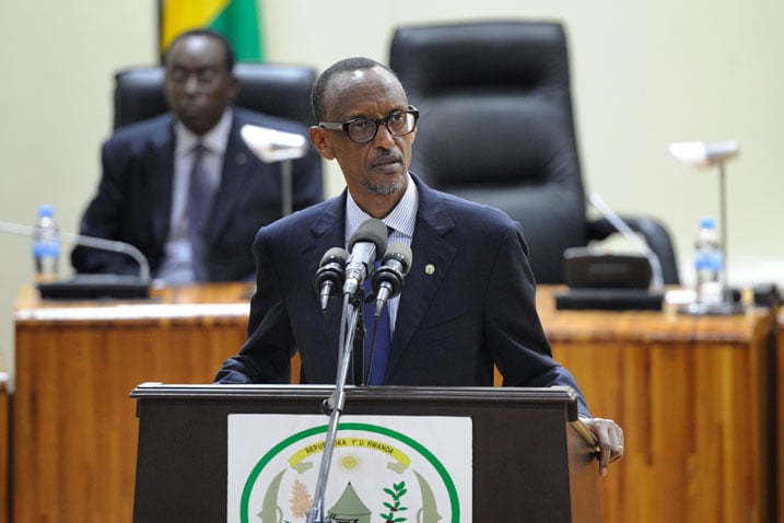 Perezida Kagame yavuze ko abarwanya ibyo u Rwanda rwagezeho mu myaka 20 ishize, ko ibyo bavuga ngo bitera imbaraga aho guca intege Leta ayobora.