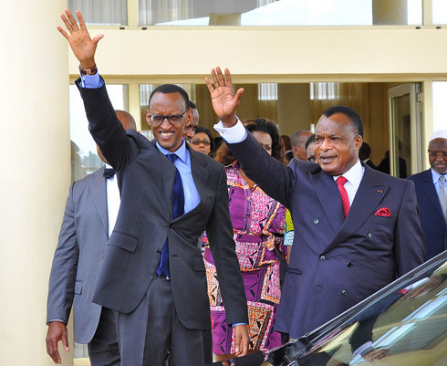 Perezida Kagame na Perezida Dinis Sassou Nguessou wa Congo Brazzaville.