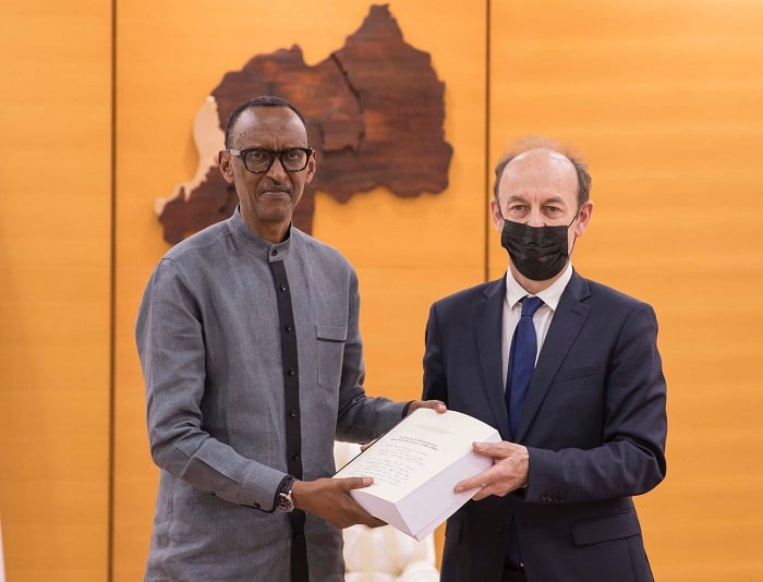 Perezida Kagame yakiriye Raporo ya Duclert