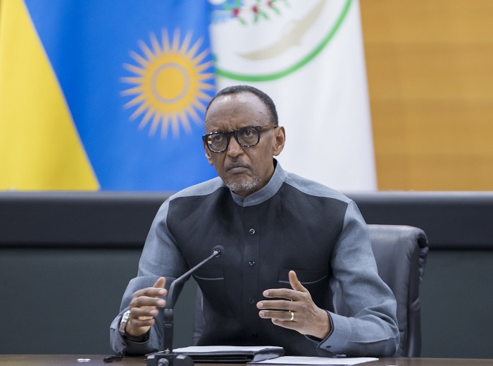 Perezida Kagame yavuze ko hari gushyirwa imbaraga nyinshi mu kongera guteza imbere Ubukerarugendo bwazahajwe na COVID-19