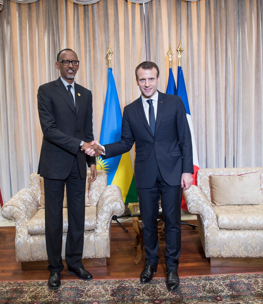 Perezida Kagame aganira na Perezida Macron mu nama 