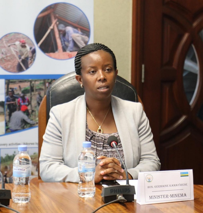Minisitiri Kamayirese yavuze ko u Rwanda nta mafaranga rwahawe kugira ngo rwemere kwakira impunzi zo muri Libya