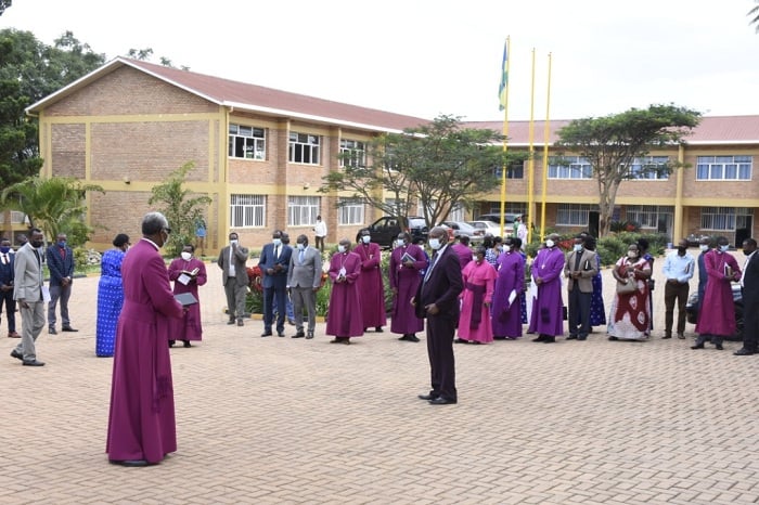 Icyo gikorwa cyitabiriwe n'abantu batandukanye
