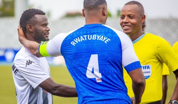 Kapite Rwatubyaye Abdoul nawe asigaje amasezerano y'umwaka umwe muri Rayon Sports