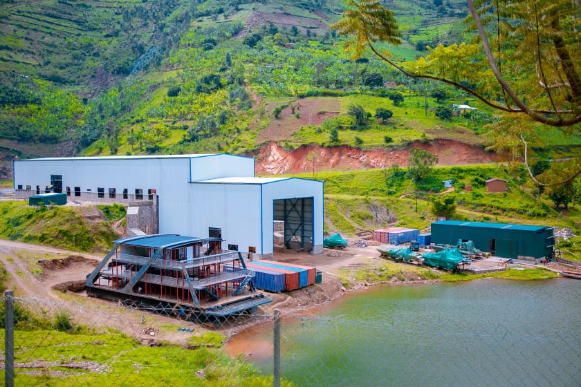 Kompanyi ikora ubwato na yo yahawe amashanyarazi