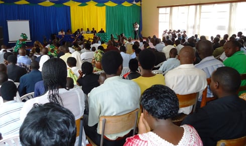 Kwerekana imihigo ya 2012-2013 byabereye rimwe no gutanga umusanzu mu kigega ‘Agaciro Development Fund