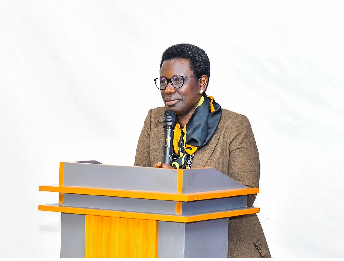 Umuyobozi w'Akarere ka Muhanga, Kayitare Jacqueline, asaba abafatanyabikorwa guhindura uburyo batangagamo ubufasha