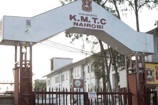 Bamwe mu bari mu kato muri iki kigo batorotse ngo nibafatwa bazafungwa (Ifoto: Daily Nation)