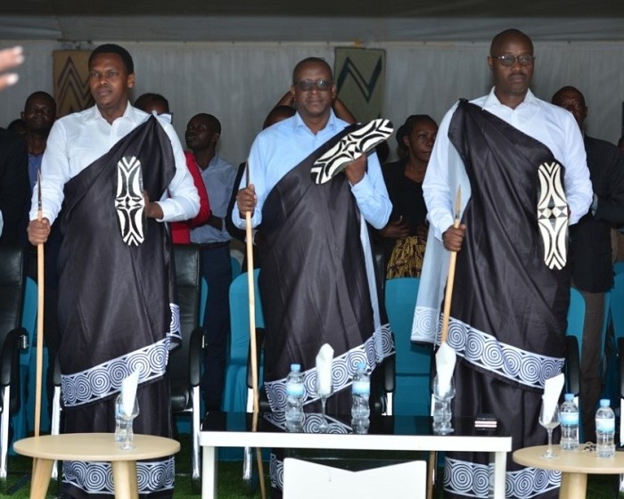 Abayobozi batandukanye bitabiriye uwo muhango