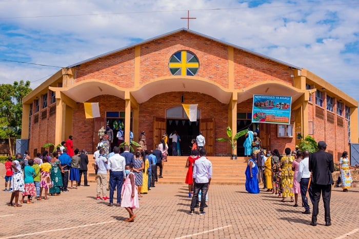 Abakirisitu gatolika kuri Santarari ya Kagugu mu Murenge wa Kinyinya mu Karere ka Gasabo