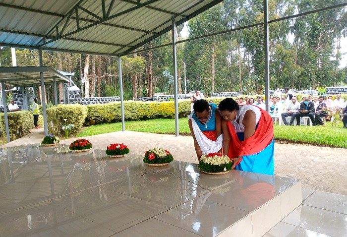 Abagize Urugaga rw