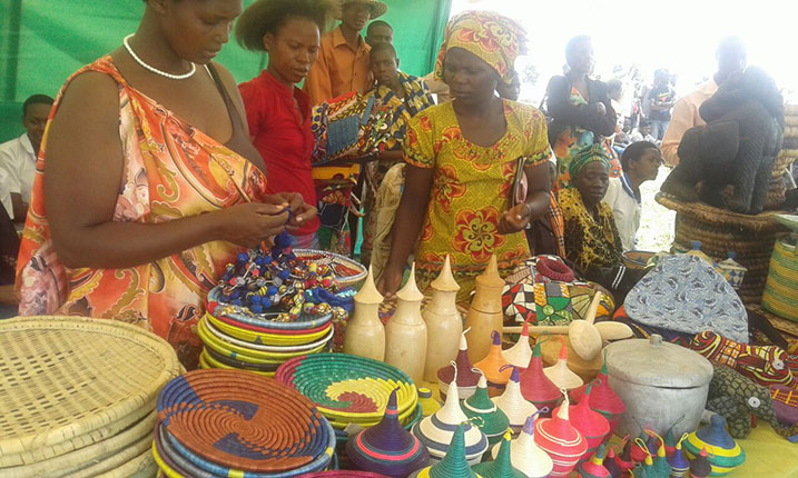 Abagore baboha uduseke berekana bimwe mu bikorwa byabo bibafasha kwiteza imbere.