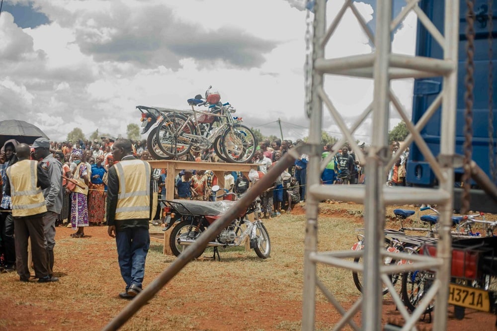 Hateguwe n'ibiterane by'ibvugabutumwa bizatangirwamo n'impano binyuze mu buryo bwa tombola