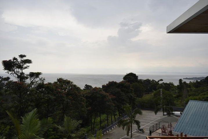 Kivu Peace View Hotel yubatse ahantu hitegeye ikiyaga cya Kivu 