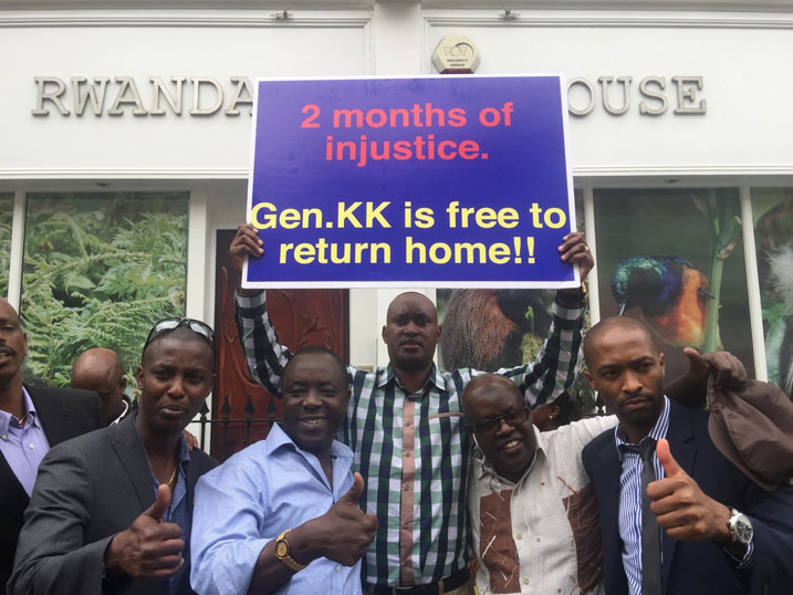Abanyarwanda baba mu Bongereza bishimiye ko Lt Gen Karenzi Karake yarekuwe.